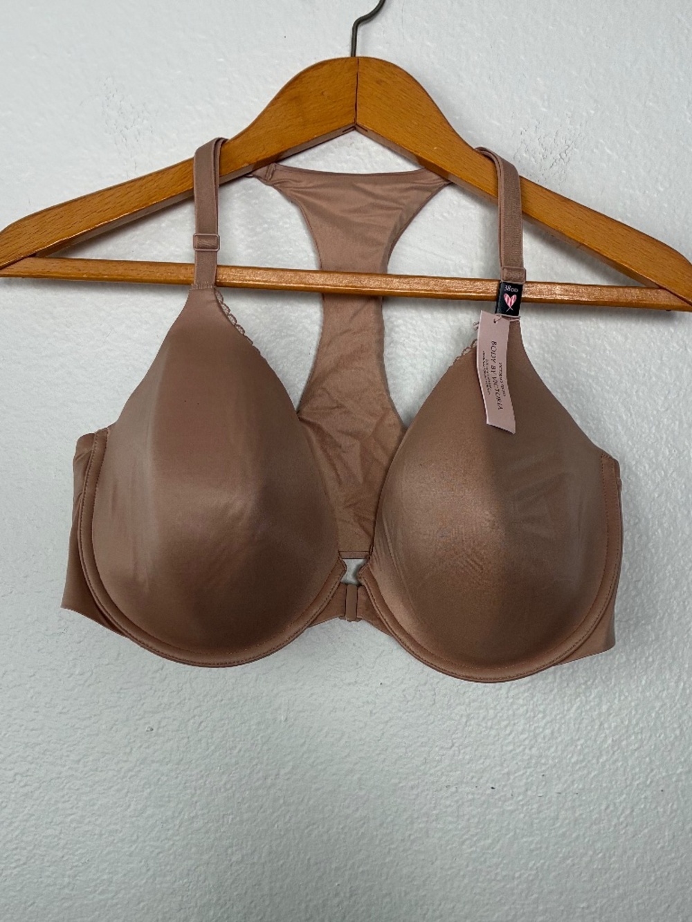 Victorias Secret Body by Victoria Racerback Bra Tan Nude 38DD Front Closure